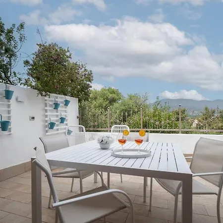 Design By Propertize Apartment Villasimius